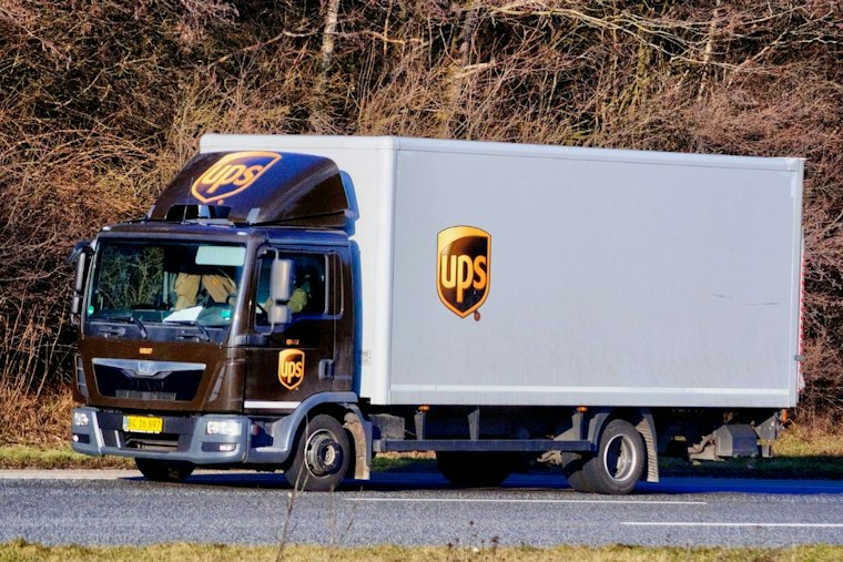 Man Run Over by UPS Truck on Loop 410 as Police Probe Possible Hit-and-Run