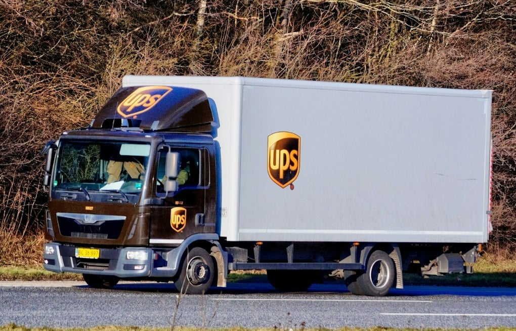Man Run Over by UPS Truck on Loop 410 as Police Probe Possible Hit-and-Run