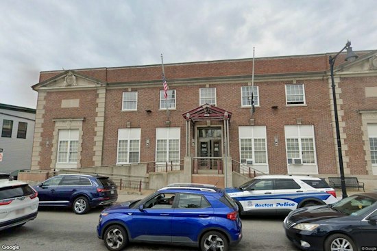 Man Shot and Killed Inside Hyde Park Business, MBTA Trains Disrupted