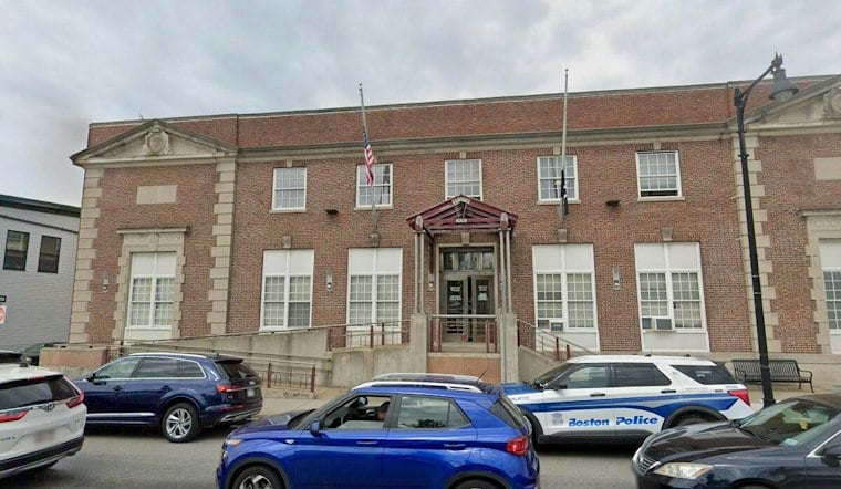 Man Shot and Killed Inside Hyde Park Business, MBTA Trains Disrupted