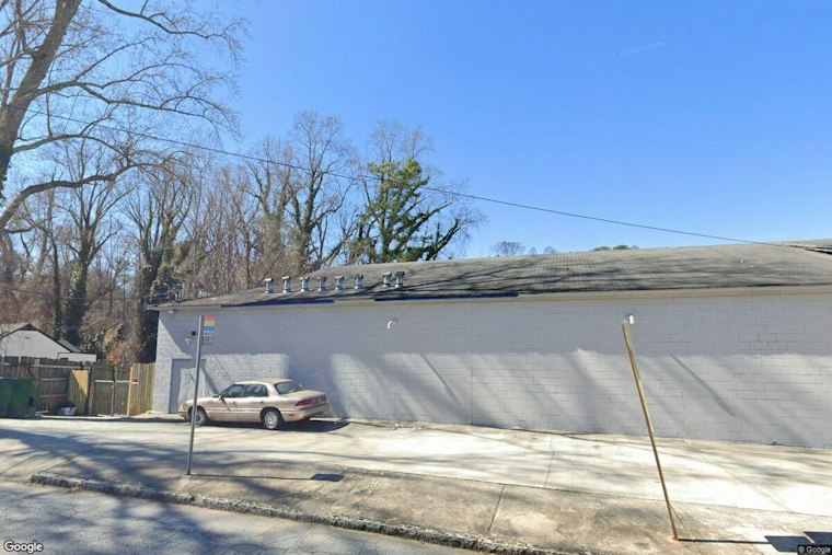 Man Shot Near MLK Coin Laundry in Atlanta as Robbery Turns Into Shootout