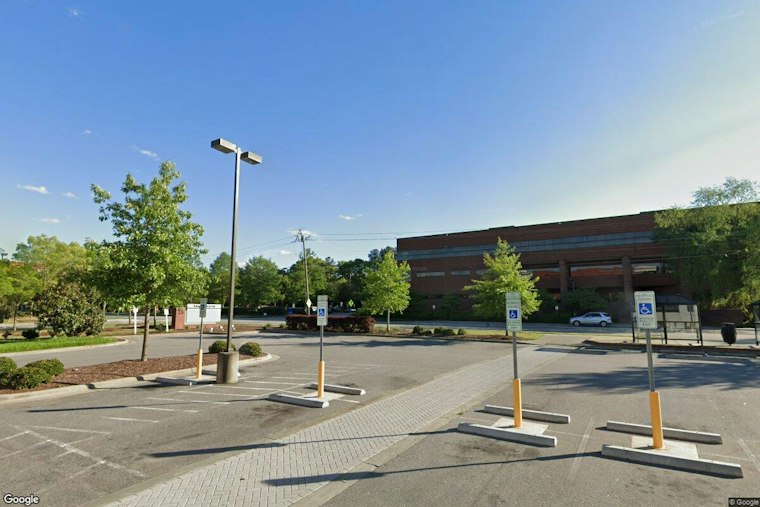 Man Stabbed at Southeast Raleigh Complex, Person of Interest ID'd