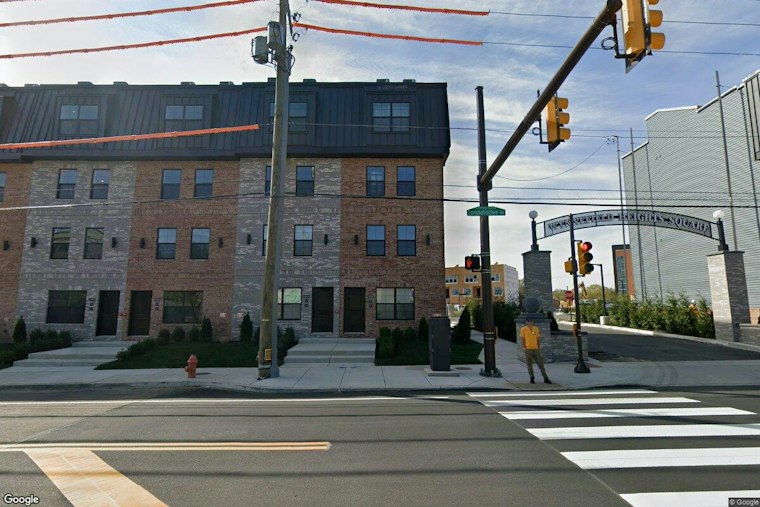 Man Stabbed Multiple Times Inside City Avenue Hotel, Philly Police Say