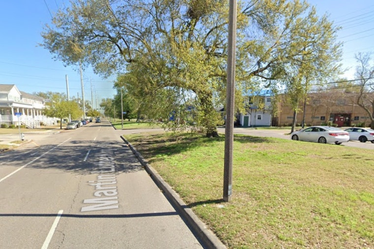 Man Stabbed Multiple Times Near Central City, NOPD Hunts for Attacker