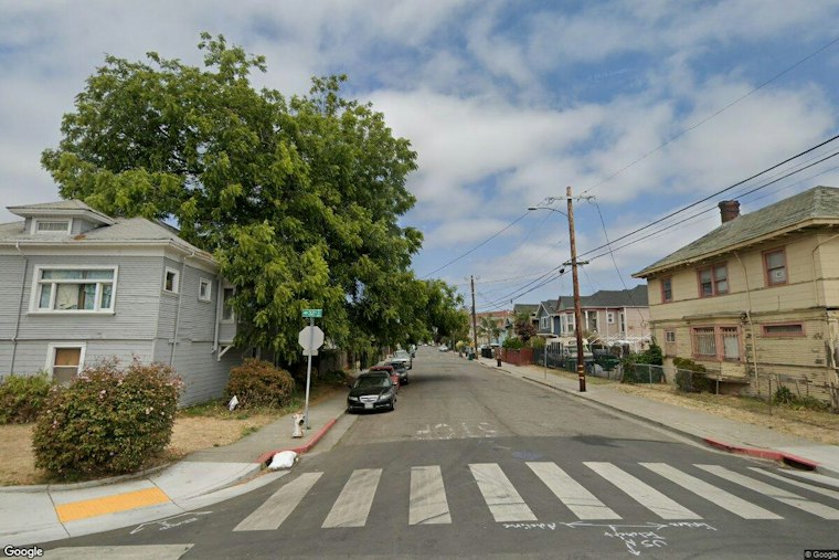 Man Wounded Near 32nd Street; Woman Killed in Eastmont Shooting