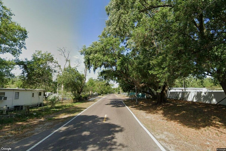 Hillsborough County Man, 41, Lunges at Deputies With Knife, Faces Attempted Murder Charge