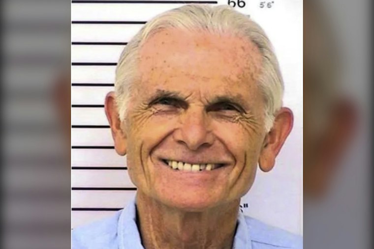 Manson Lieutenant Bruce Davis Dies at 83 After Three Governors Blocked Parole
