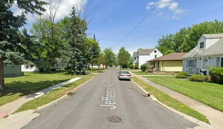 Maple Heights Man, 54, Found With Gunshot Wound on Jefferson Avenue