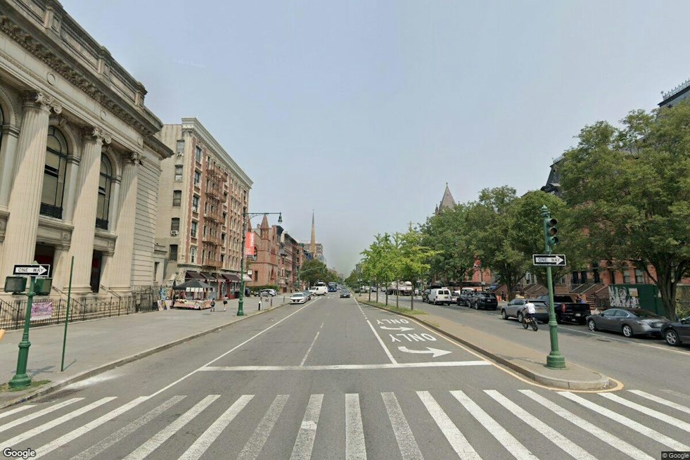 Marcus Meets Malcolm Fashion Show Draws More Than 500 to Harlem’s West 120th Street
