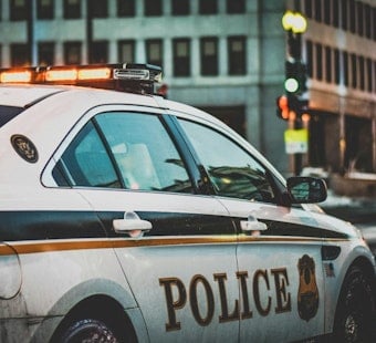 Marina Tip Jar Grab Turns Bloody as Bystander Steps In, Gets Stabbed