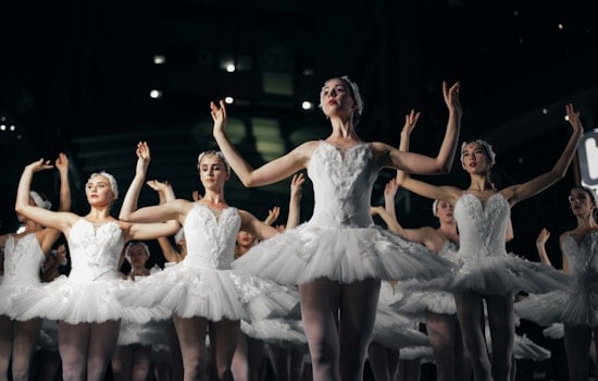 Maryville Ballet Company Marks 55 Years With Emerald Masquerade Ball