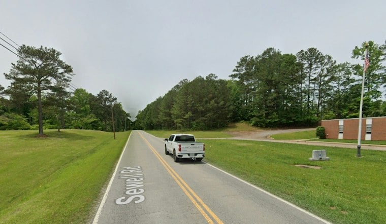 Masked Man in Fake Jersey Ambushes Runner at Coweta Cup, Police Say