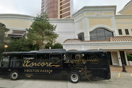 Massachusetts Gambler Turns $1 Bet Into $27,790 Jackpot on Screaming Links Slot