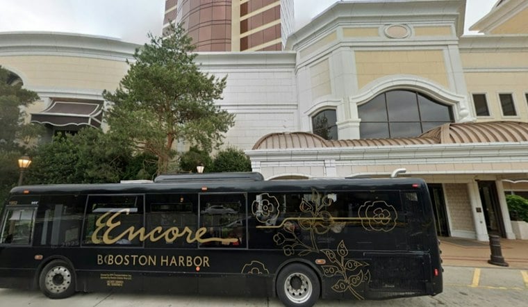 Massachusetts Gambler Turns $1 Bet Into $27,790 Jackpot on Screaming Links Slot