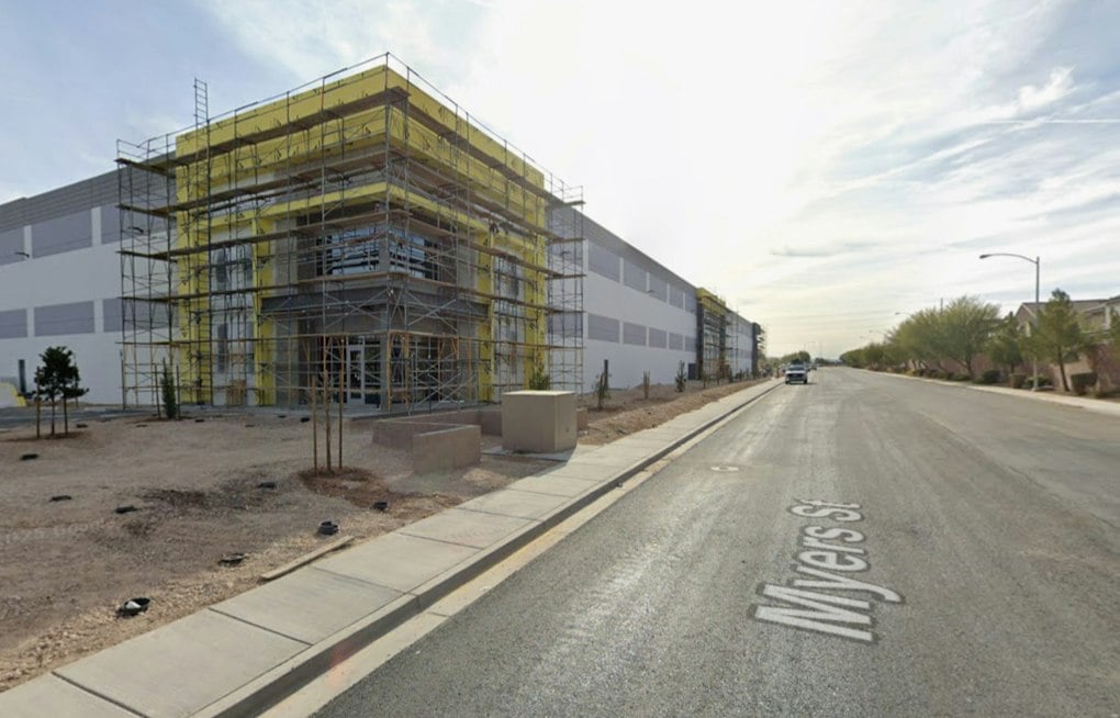 Massive Southwest Vegas Warehouse Isn't a Data Center — It's Becoming a Gym