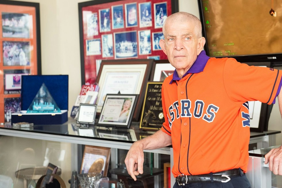 Mattress Mack Bets $516K on Astros at Kalshi, Chasing $13M Payout