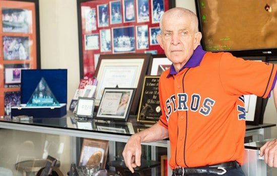 Mattress Mack Bets $516K on Astros at Kalshi, Chasing $13M Payout