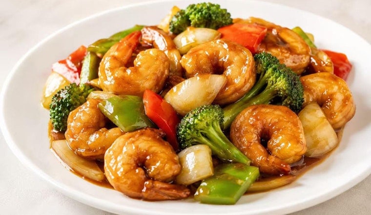 Mei's Kitchen Opens in Downtown Knoxville, Filling Deng's Garden's Old Spot