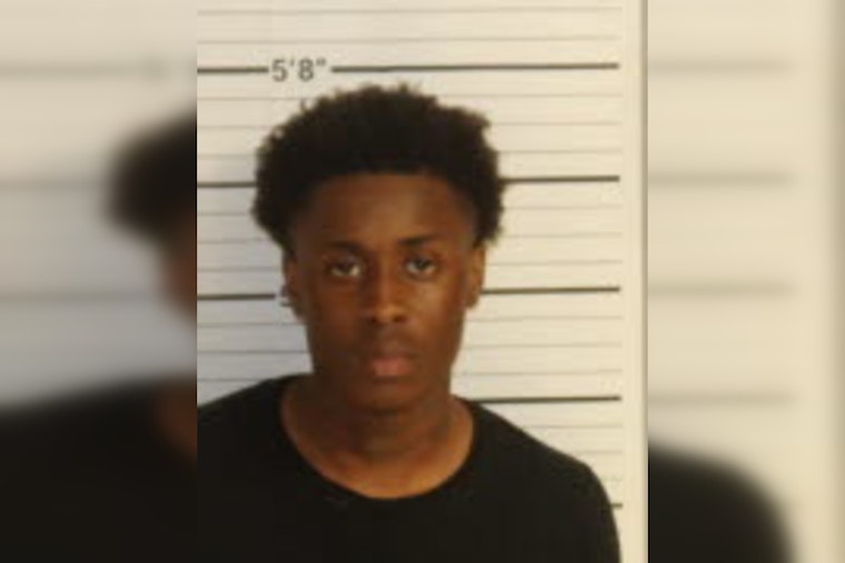 Memphis Driver Points Gun at School Aide After Cutting Through Traffic Line