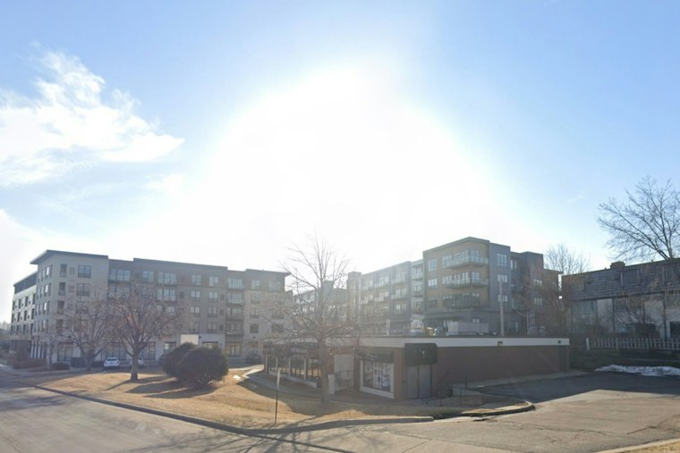 Men Filmed Women Through Pilates Studio Windows, St. Louis Park Class Halted