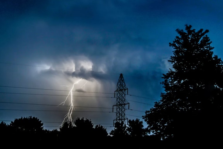 Metro Detroit Storms Knock Out Power to 54,000 as Hail Batters Suburbs