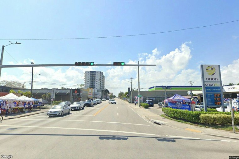 Miami Man Stabbed Twice in Chest Near NW 7th Avenue, Rushed to Trauma Center