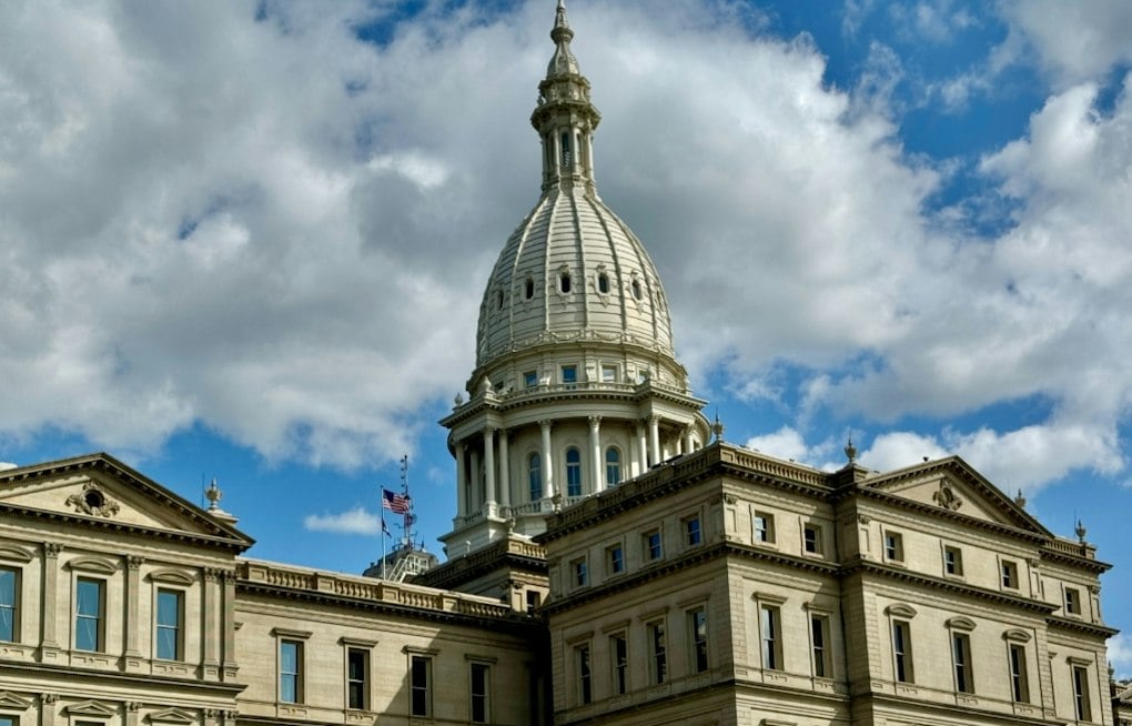 Michigan Advocates Seek Data Center Rules as Existing Measures Cover Some Impacts