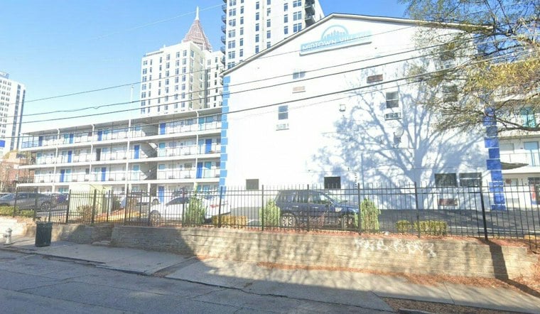 Midtown Village Tenants Say Mold Is Making Them Sick, Fear Speaking Up