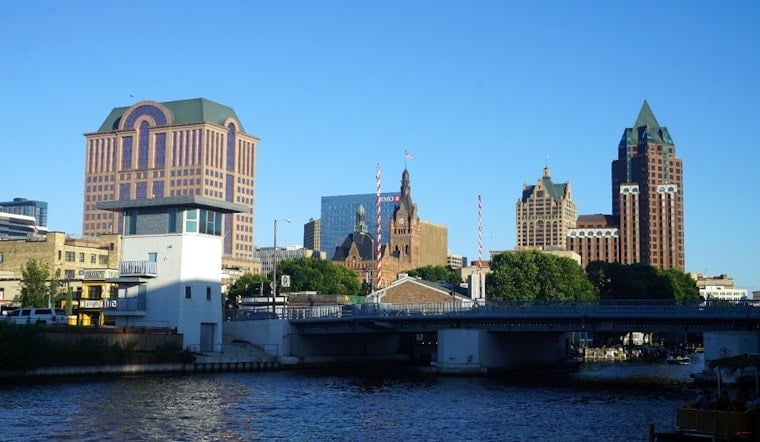 Mild Labor Day Weekend Looms for Milwaukee
