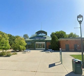 Milwaukee Schools Throw $149K Stadium Rally for 3,500 Students Chasing College Dreams