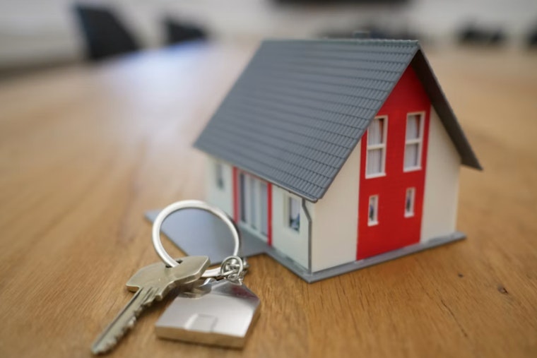 Milwaukee TikTok Rental Scam Cloned Real Estate Videos to Bilk Renters