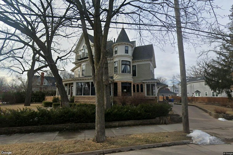 Minneapolis's Mary Tyler Moore House Opens Doors for Weddings and Overnight Stays