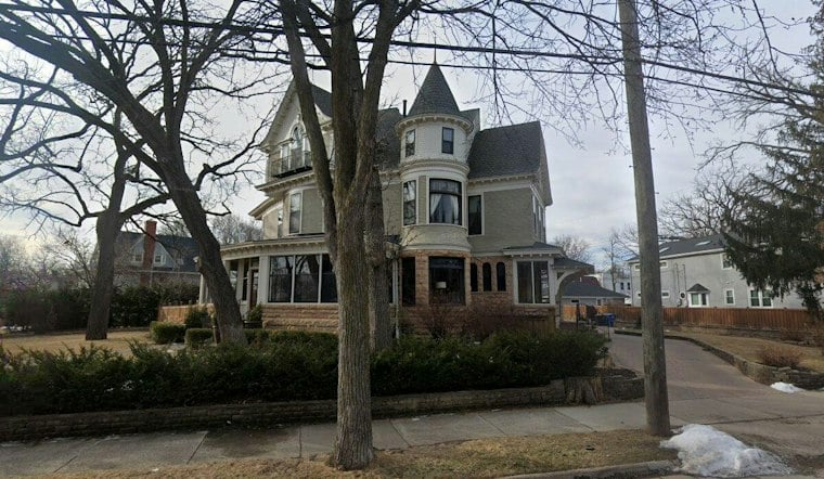 Minneapolis's Mary Tyler Moore House Opens Doors for Weddings and Overnight Stays