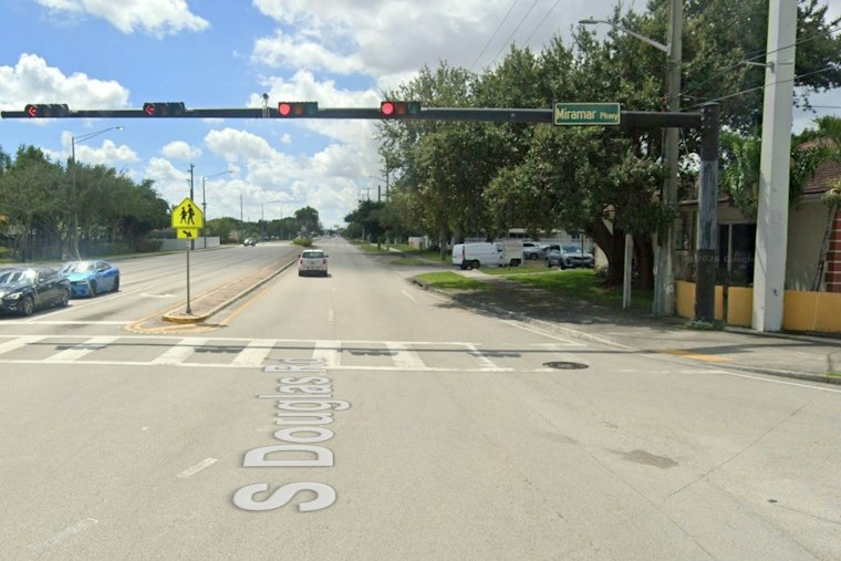 Miramar Parkway Shut Down After Crash Involving Three Juveniles