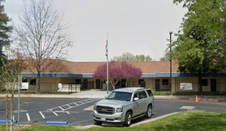 Modesto Crash Near Eisenhut Elementary Hospitalizes 3 Kids, Woman