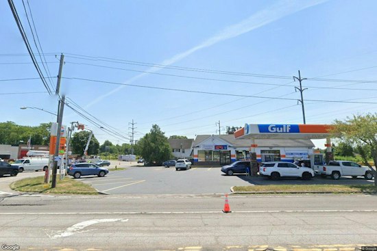 Mother Reunites With Firefighters Who Helped Deliver Baby at Gas Station