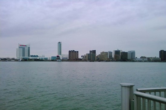 Motor City Mugginess: Detroit Braces for Afternoon Storms, Crisp Cooldown