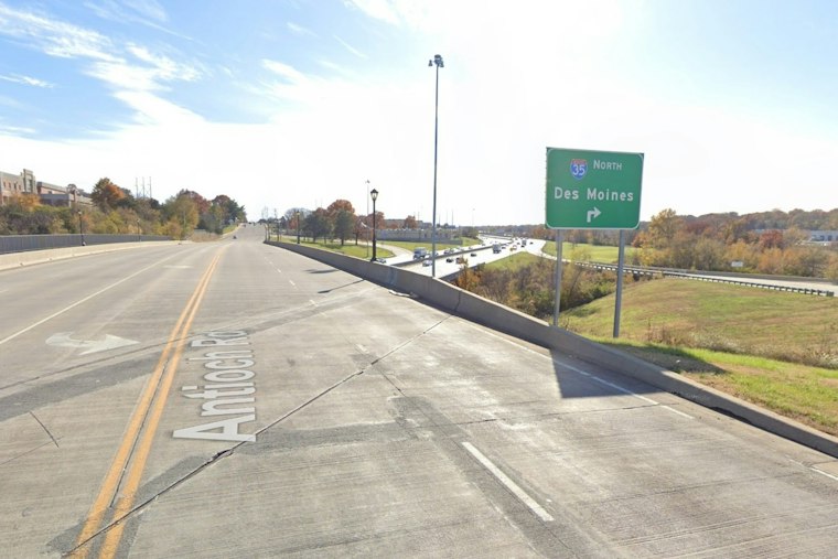 Motorcyclist Critical After I-35 Crash; I-35 Reopens in Overland Park