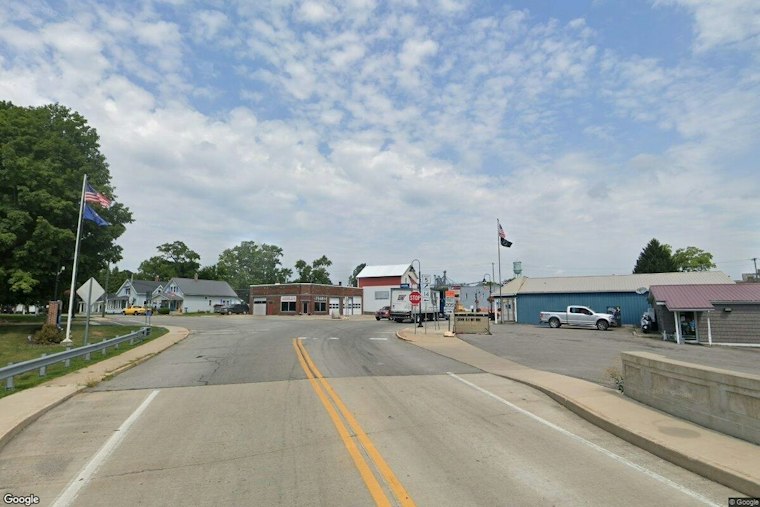 Motorcyclist Dies After Leaving State Road 5 in Whitley County Before Dawn
