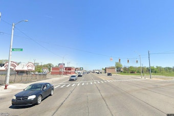Motorcyclist Dies in Multi-Vehicle Crash on Detroit's Gratiot Avenue