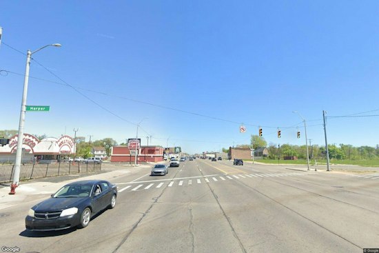 Motorcyclist Dies in Multi-Vehicle Crash on Detroit's Gratiot Avenue