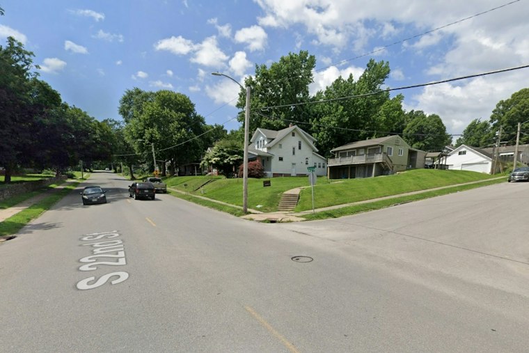 Motorcyclist Killed After Crashing Into Minivan at St. Joseph Intersection