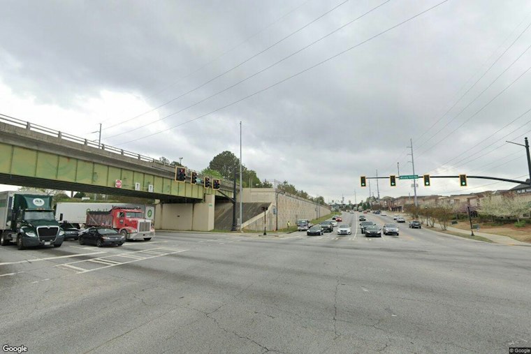 Motorcyclist Killed in Smyrna Crash Temporarily Closes Windy Hill Road