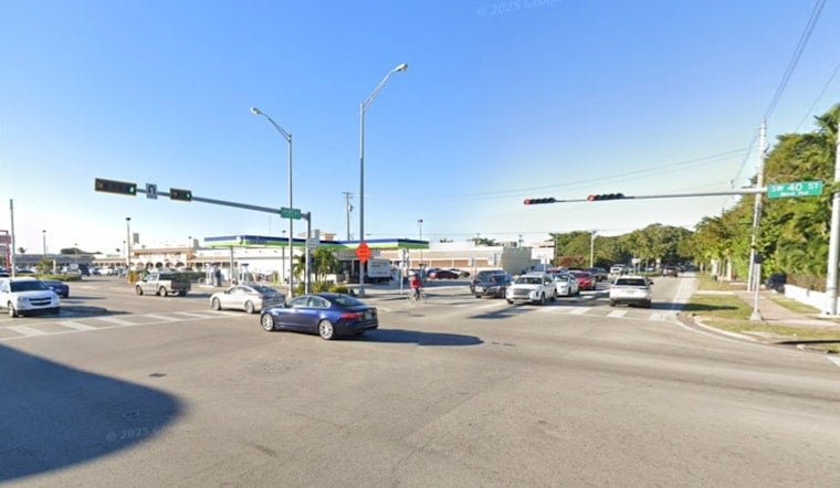 Motorcyclist T-Bones Hyundai After It Turns Into His Path at Bird and Red Roads
