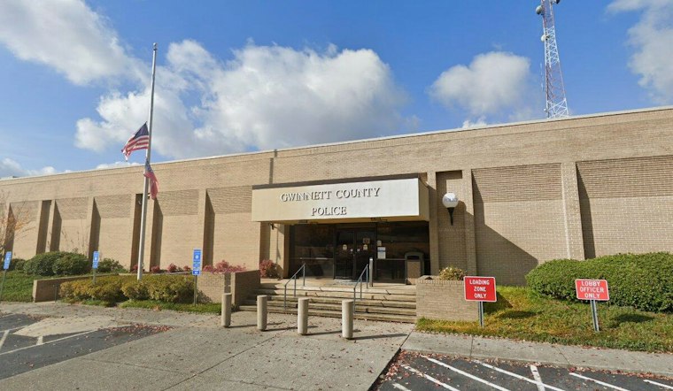 Mulberry Weighs Its Own Police Force, but the Math Leaves a $2.5M Hole
