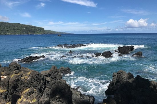 Nānākuli Beach Fire Leaves Woman in Critical Condition, Man Seriously Burned