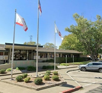 Napa's District 3 Race Pits City Hall Insider Against Red-Light Camera Foe