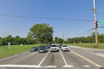 Nashville Man, 69, Dies After SUV Veers Into Tree on Highway 100 — No Clear Cause Found