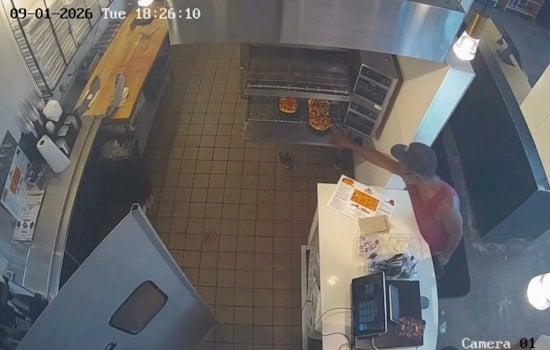 Nashville Pizza Thief Burns Hand Grabbing Pie From 550°F Oven