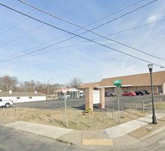 Nashville Teen Shot Steps From Pearl Cohn High, Gunman Still at Large